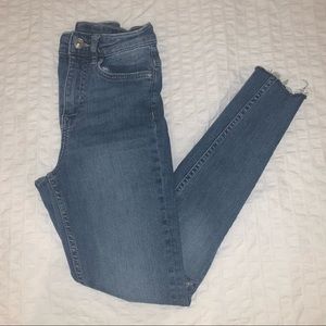 H&M High Waisted Ripped Skinny Jeans